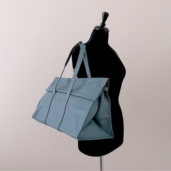 SOLD - VIRONE Italian Leather Bag - Picture 14 of 16